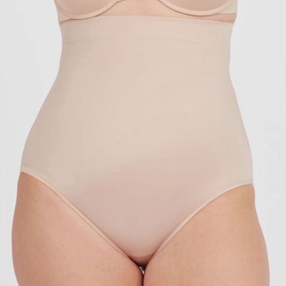 SPANX SUIT YOUR FANCY hi waisted brief. New - Picture 7 of 7